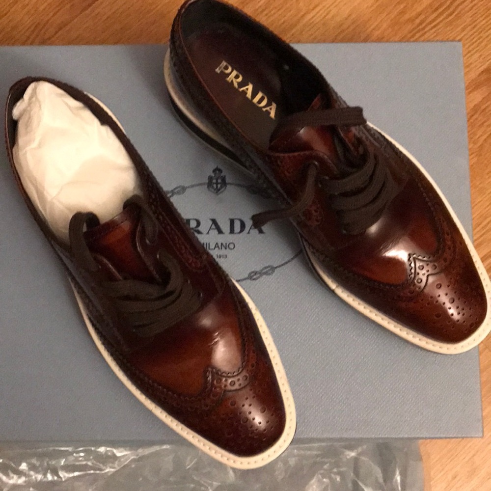 Prada Shoes - Picture 2 of 8